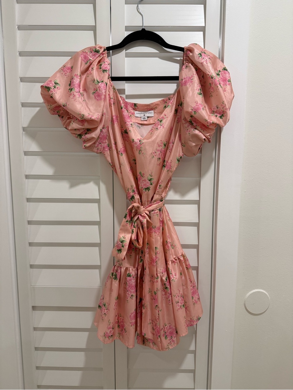 LoveShackFancy x Target Cecile Pink Floral
Puff Sleeve Mini Dress - Picture 4 of 8